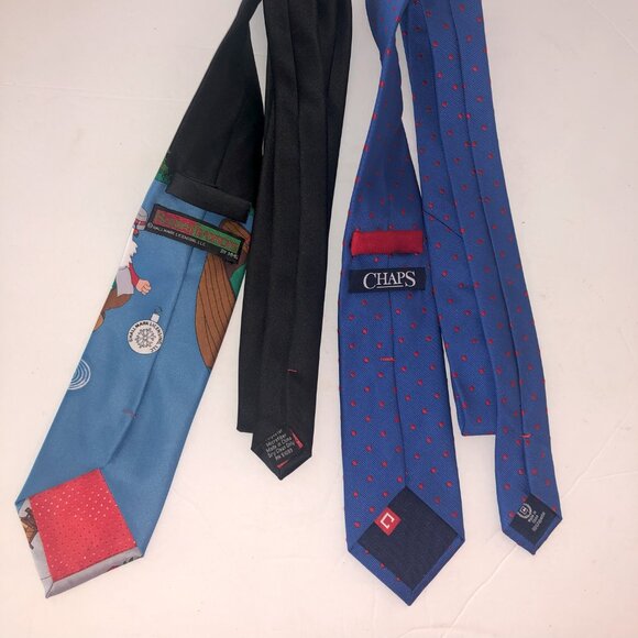 2 Ties -Holiday Traditions Hallmark Reindeer Fishing w/Santa & Chaps PolkaDot - Picture 3 of 8